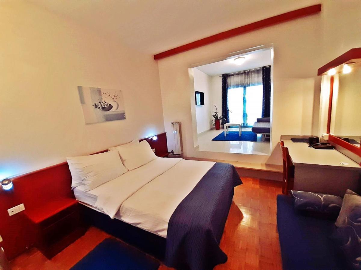 Rooms Vodisek - Depandansa Hotela Capris Capodistria Boutique Екстериор снимка